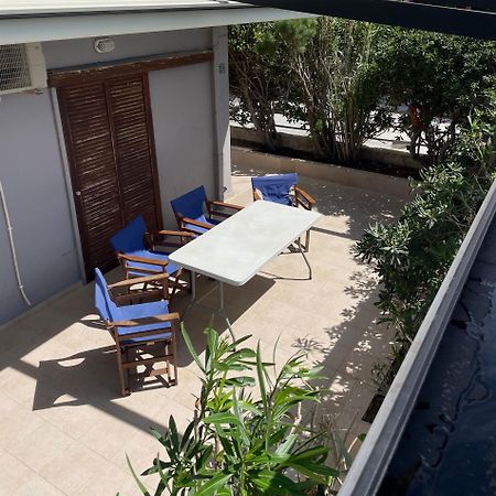 Sea La Vie - Beachfront Retreat 路特奇 外观 照片