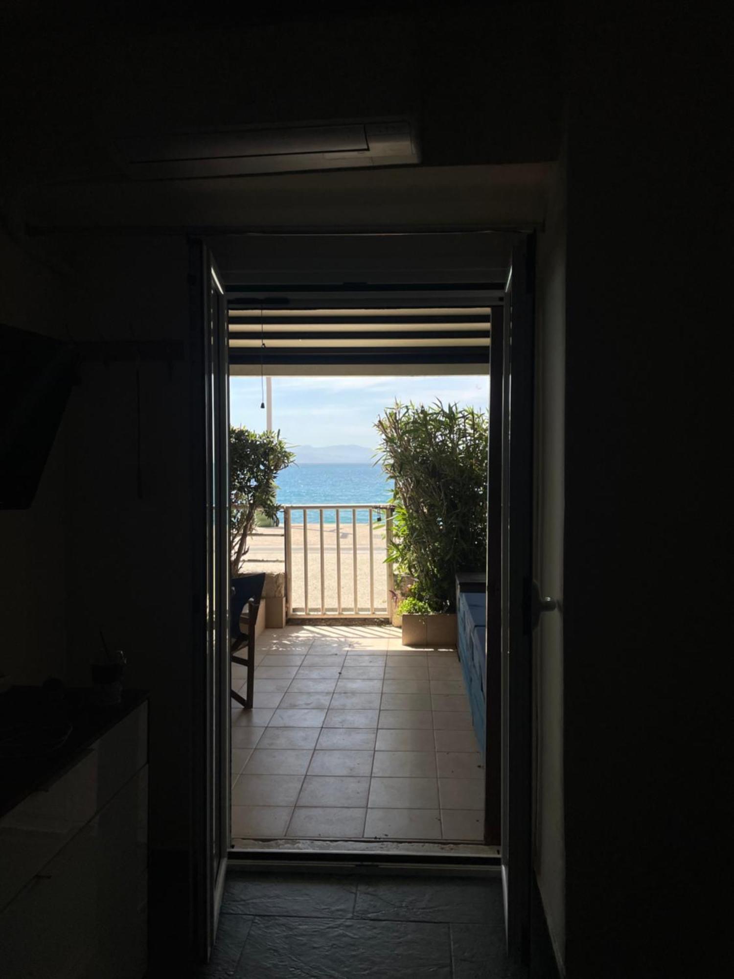Sea La Vie - Beachfront Retreat 路特奇 外观 照片
